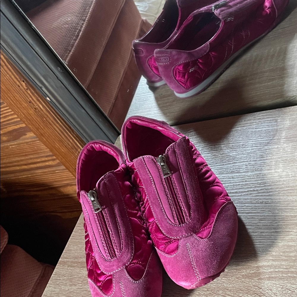 Coach EST. 1941 Collection Fuchsia Zip-Up Sneakers